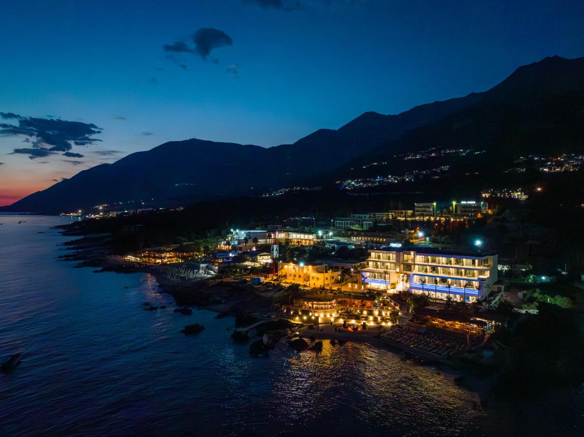 Beyond A Luxury Boutique Hotel Dhërmi Kültér fotó